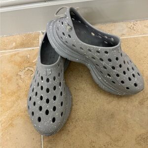 Kane Recovery Shoe Gray Speckled Slip-On Women’s 8 Shoes Mens 6